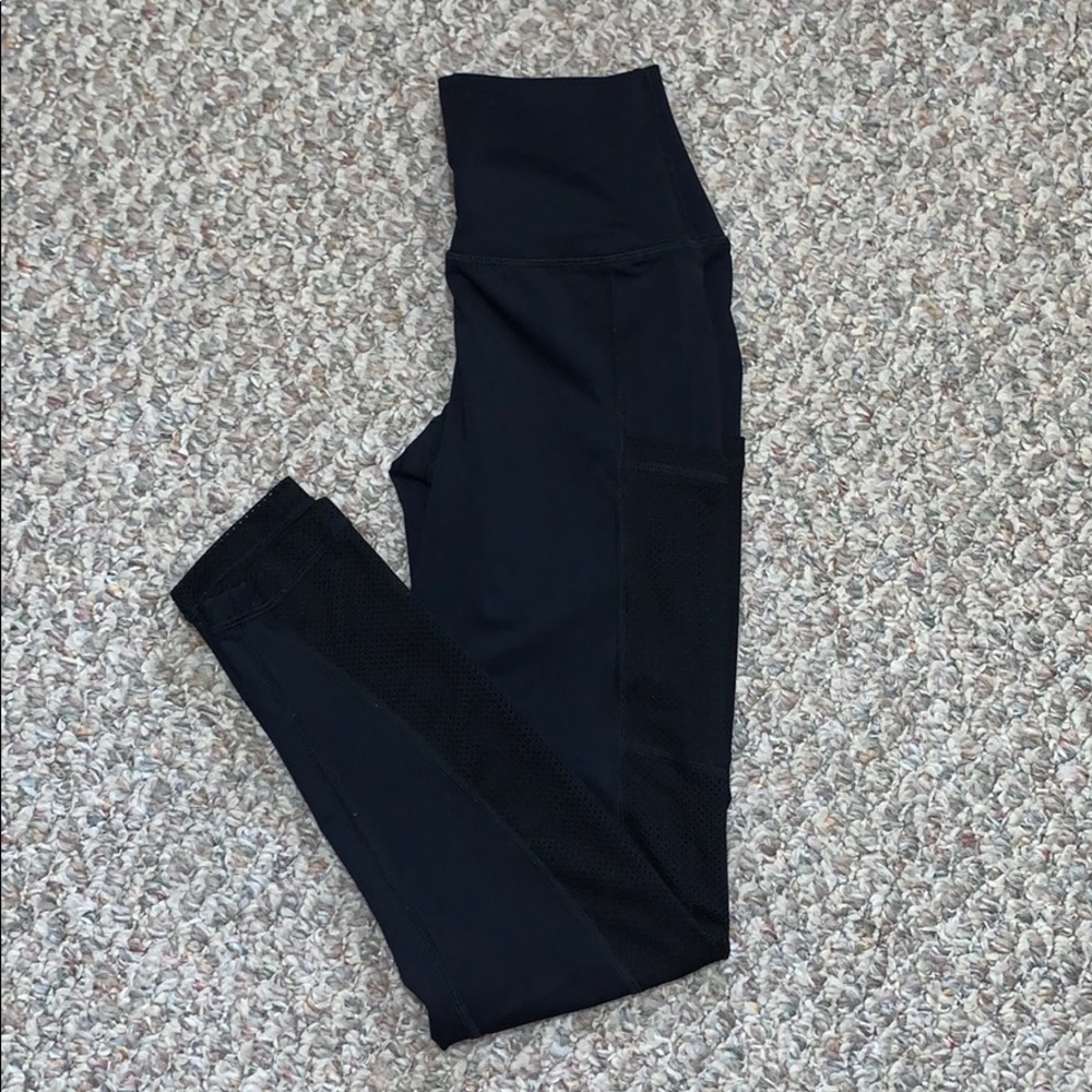 Aerie 7/8 mesh pocket move/goals leggings